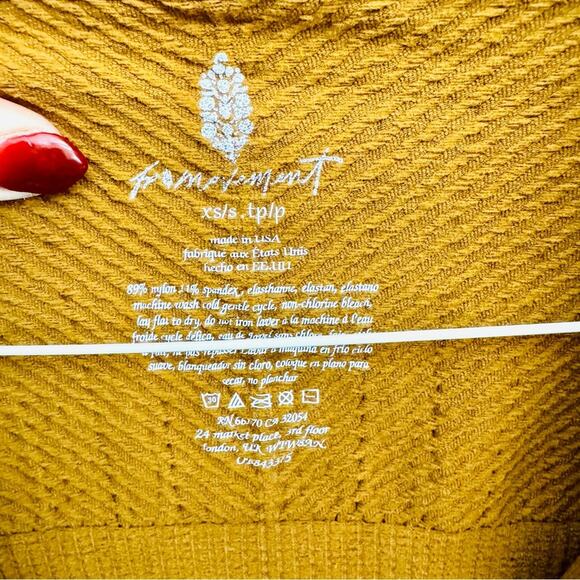 FP FREE PEOPLE Mustard Gold Yellow Zip Thermal Throw Out Jacket Sweater Top XS S - Picture 13 of 13
